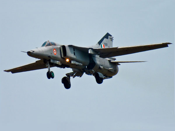 விமானப்படை தளங்கள்