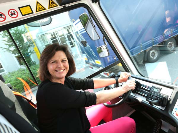 உதிரிபாக போக்குவரத்து