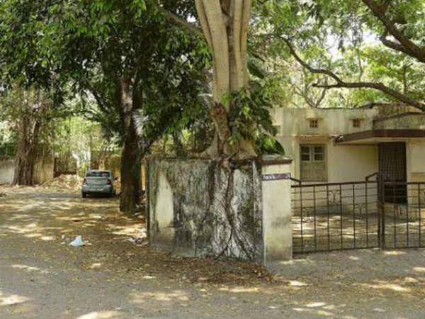 05. செயிண்ட் மேரீஸ் ரோடு