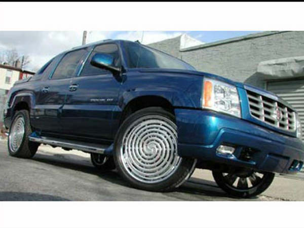 வித்தியாசமும், சுவாரஸ்யமான கார் ஆக்சஸெரீகள்