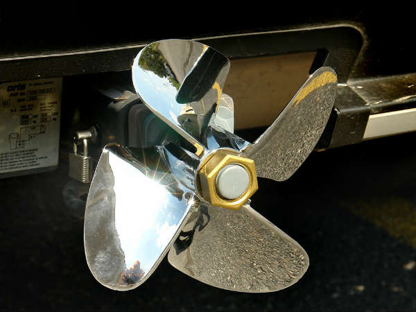 வித்தியாசமும், சுவாரஸ்யமான கார் ஆக்சஸெரீகள்