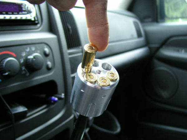 வித்தியாசமும், சுவாரஸ்யமான கார் ஆக்சஸெரீகள்