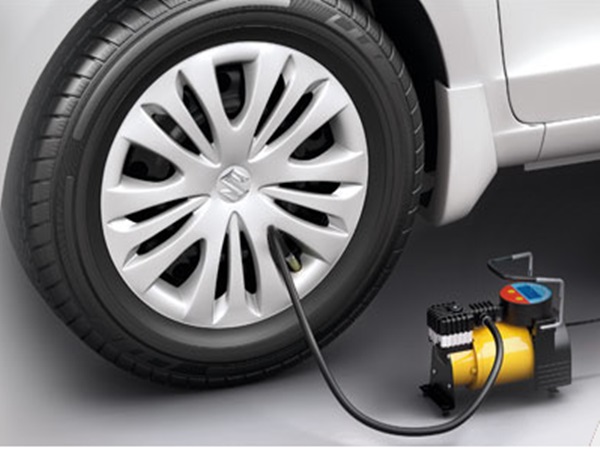 டயர் இன்ஃப்ளேட்டர்