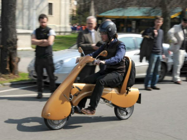 தயாரிப்பு நிறுவனம்