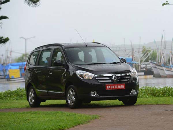 08. ரெனோ லாட்ஜி