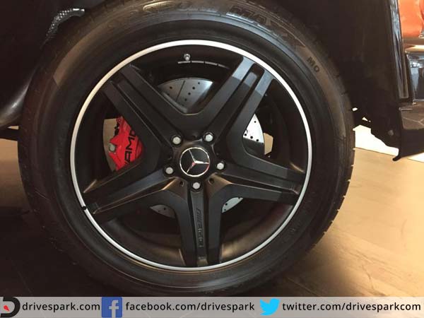 எஸ் 63 ஏஎம்ஜி மாடலின் எஞ்சின் விபரம்