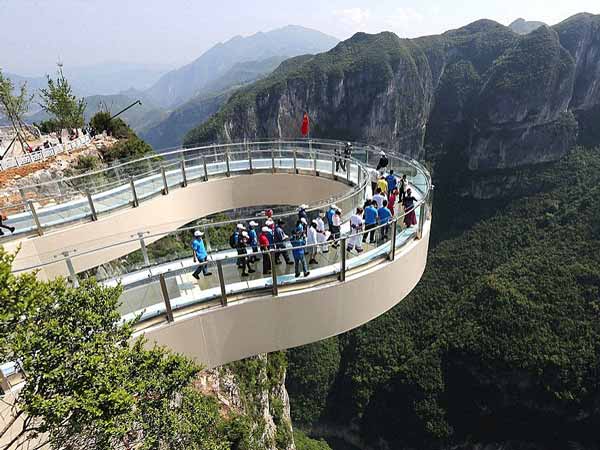 திறப்பு