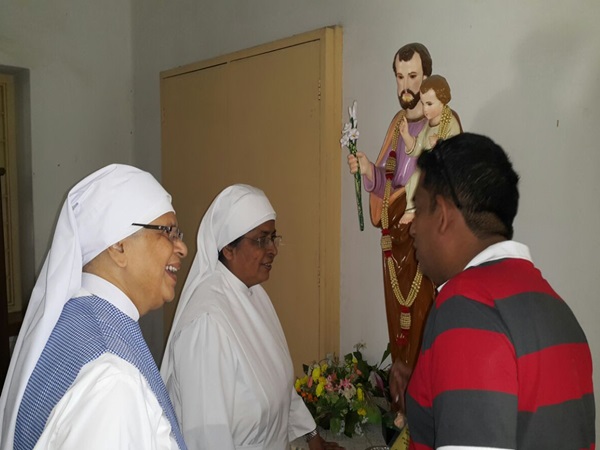  முதியோர் இல்லம் பற்றி...