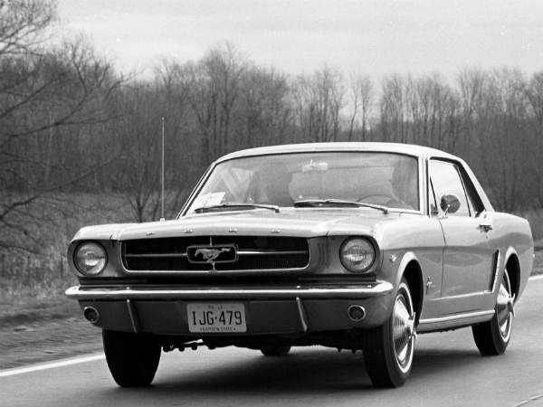 07. ஃபோர்டு மஸ்டாங் பெருமை