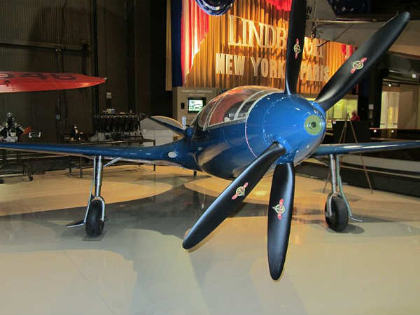 காட்சிக்கு...