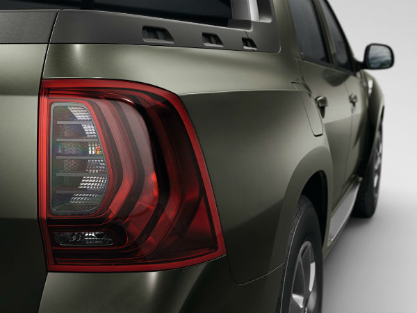  சிறப்பம்சங்கள்