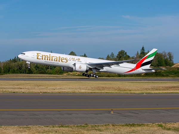 02. போயிங் 777