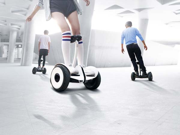 முதல் மாடல்