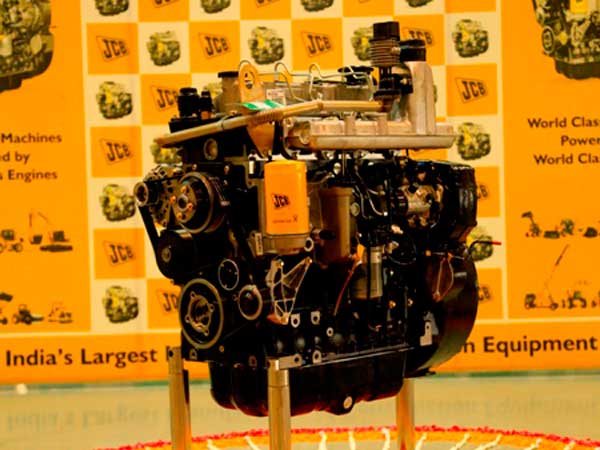 JCB India Sets Production Landmark by rolling out 100000th JCB ecoMAX engine