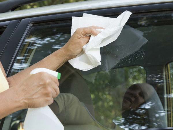 4) வண்டுகள்;