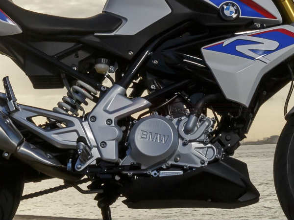 எஞ்சின்