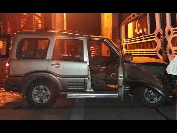 திசை திருப்பும் தகவல்கள்;