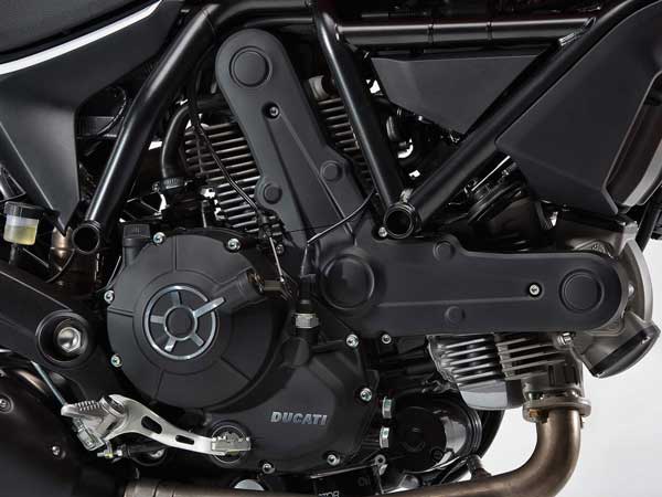 எஞ்சின்