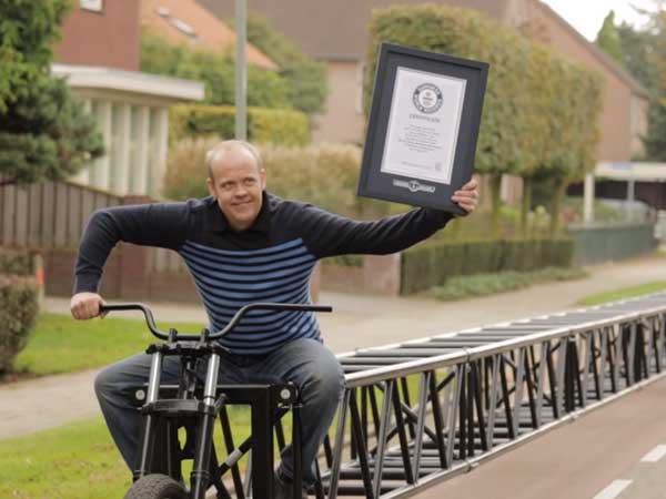 கின்னஸ் சாதனை