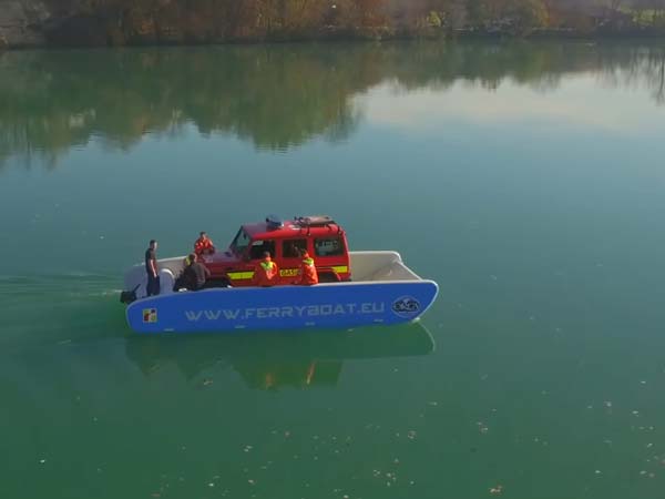 மீட்பு படகு