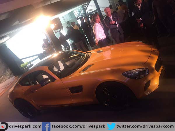 எஞ்சின்