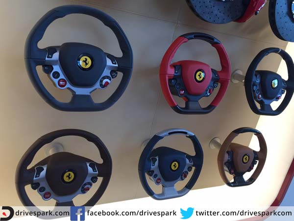 கார் மற்றும் ஆக்சஸரீஸ்;