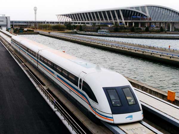 04. ஷாங்காய் மாக்லேவ்- சீனா