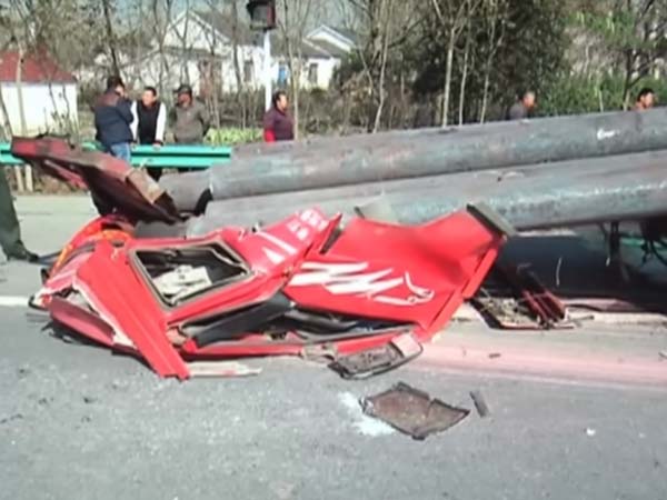  டேஷ் கேமரா