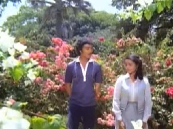 18. பனி விழும் மலர் வனம்