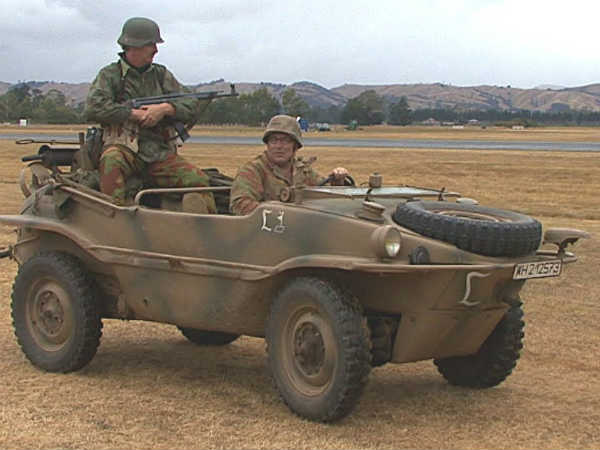 09. ஆம்பிபியஸ் மாடல்