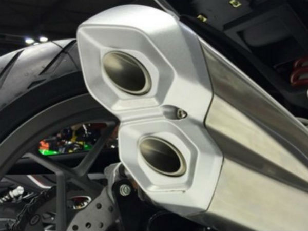 பெனெல்லி டொர்னேடோ 302 எஞ்சின் பெனெல்லி டொர்னேடோ 302 எஞ்சின்