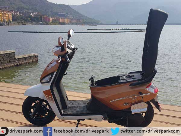 சிறப்பம்சங்கள்: மஹிந்திரா கஸ்ட்டோ 125 