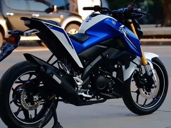 மாறாத அம்சங்கள்;