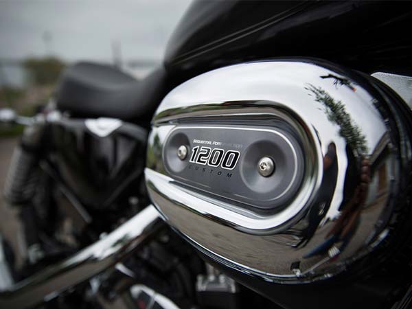 1200 கஸ்டம் மோட்டார்சைக்கிள் பற்றி...