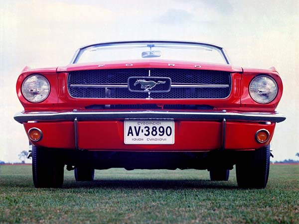 ஃபோர்டு மஸ்டாங் பாரம்பரியத்தை விளக்கும் சினிமா!