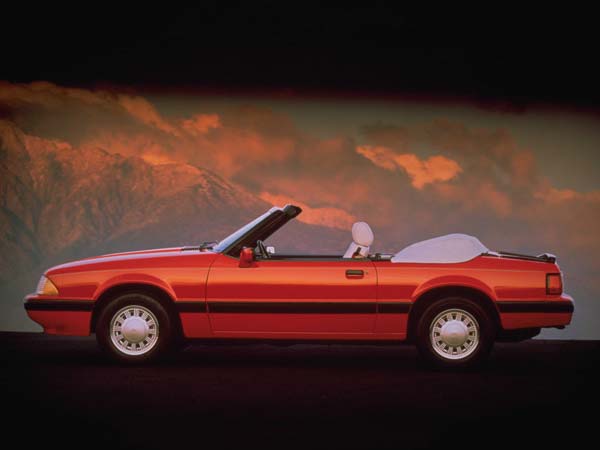 ஃபோர்டு மஸ்டாங் பாரம்பரியத்தை விளக்கும் சினிமா!