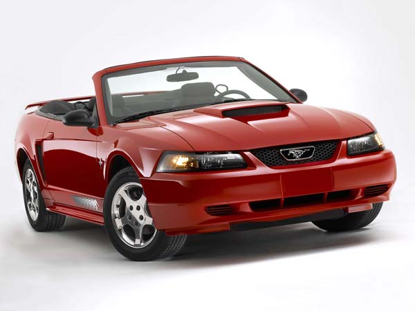 ஃபோர்டு மஸ்டாங் பாரம்பரியத்தை விளக்கும் சினிமா!