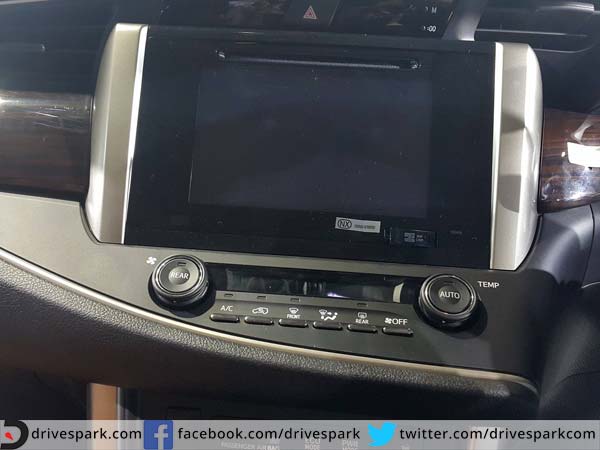 இண்டீரியர்;