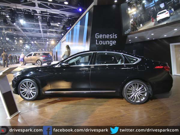 புளூயிடிக் டிசைன்