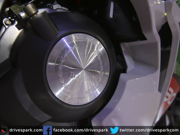 இஞ்ஜின்; இஞ்ஜின்;