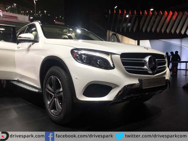 ஃப்ரண்ட்; ஃப்ரண்ட்;