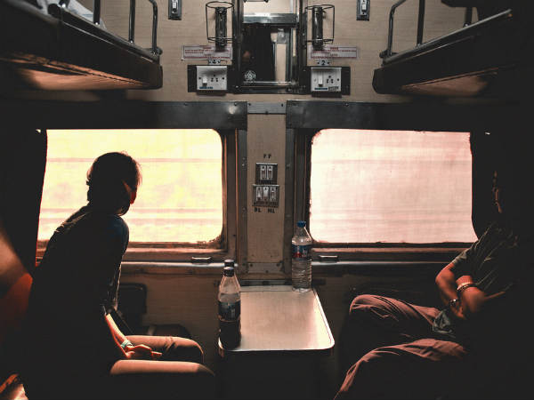 மொபைல்போன் சார்ஜர்