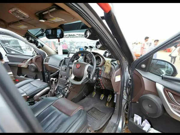 இன்டீரியர்