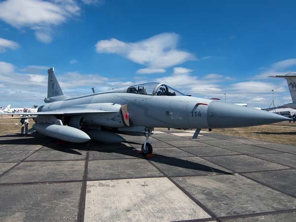 எளிதாக வீழ்த்தலாம்...