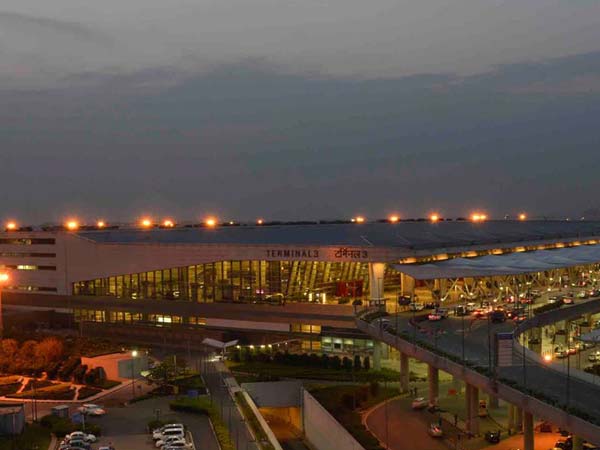 தனியார் வசம் தனியார் வசம்