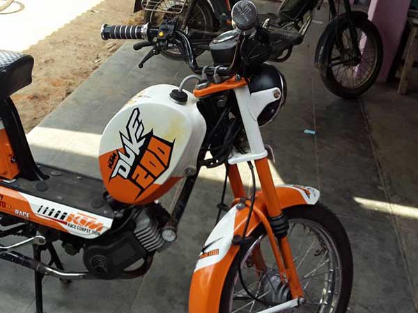 ஸ்டிக்கர்