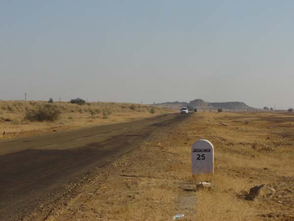 10. ஜெய்பூர் - ஜெய்சால்மர்