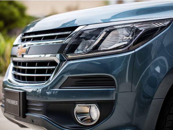 இதர தொடர்புடைய செய்திகள்;