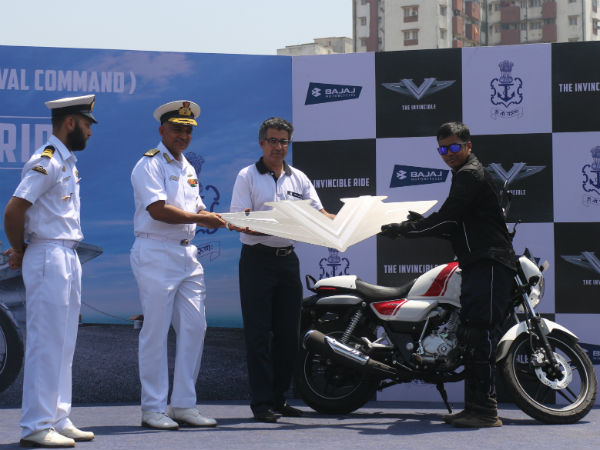 indian-navy-officers-bajaj-v-15-motorcycle-ride-maharashtra-02