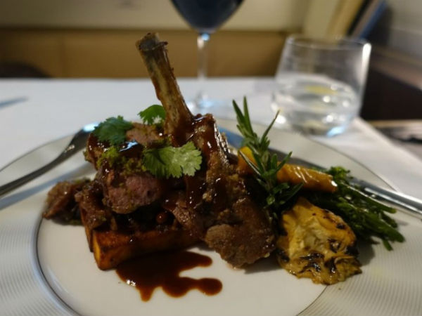 சிட்னி டு அபுதாபி